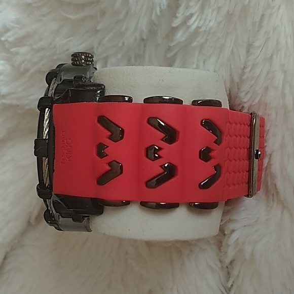 Men's Watch - Picture 6 of 8